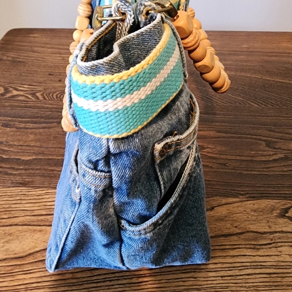 One of a kind adorable Jean purse - Picture 5 of 8